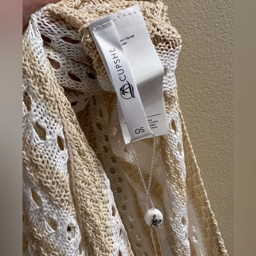 3. CUPSHE Long Tunic Crochet Cover Up Split Tassel Hem V Neck Hollow Out